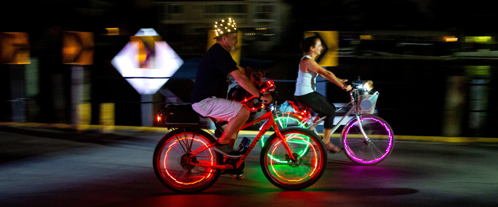 Do You Need Reflectors and Lights When Bicycling at Night in Cape Coral